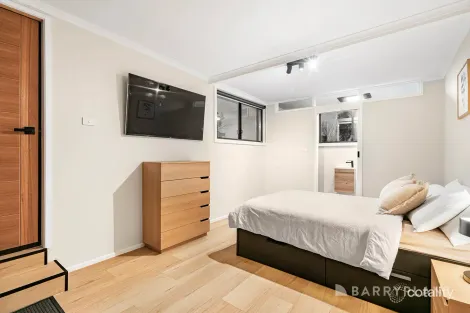Property photo of 17 Krowera Street Mooroolbark VIC 3138