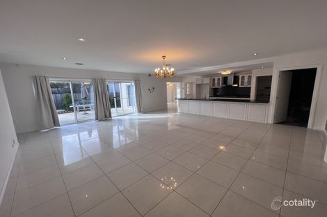 Property photo of 10 Roxburgh Street Franklin ACT 2913