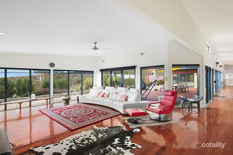 Property photo of 64 Finn Place Wamboin NSW 2620
