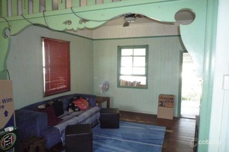 Property photo of 48 Palm Avenue Shorncliffe QLD 4017