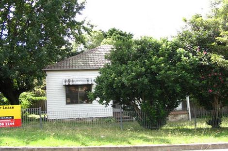 28 Prairie Vale Rd, Bankstown, NSW 2200