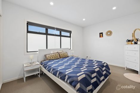 Property photo of 2/5 Conway Court Boronia VIC 3155