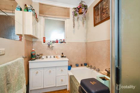 Property photo of 17 Clifton Avenue Stawell VIC 3380