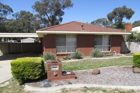 Property photo of 16 Lukin Crescent Kangaroo Flat VIC 3555