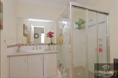 Property photo of 1 Hambly Crescent Canning Vale WA 6155