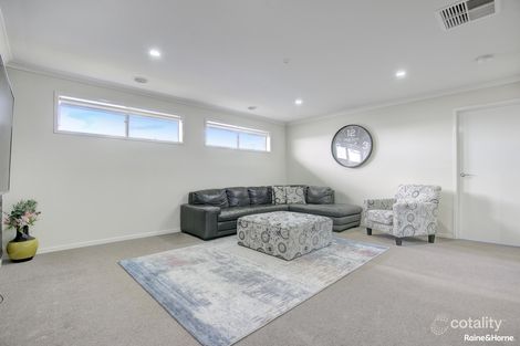 Property photo of 54 Docker Circuit Mickleham VIC 3064