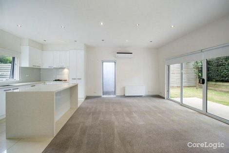 Property photo of 17 Daphne Street Canterbury VIC 3126