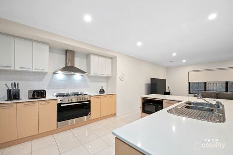 Property photo of 11 Sunman Drive Point Cook VIC 3030