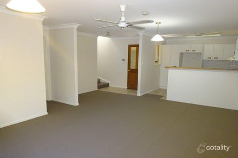 Property photo of 3/73 Fairley Street Indooroopilly QLD 4068