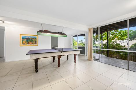 Property photo of 212 Heeb Street Benowa QLD 4217