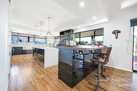 Property photo of 3 Bottlebrush Close Woorree WA 6530