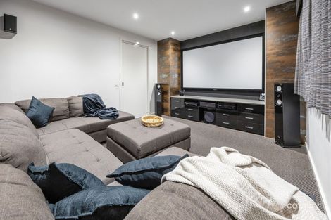 Property photo of 5 Sunrise Place Rosebud VIC 3939