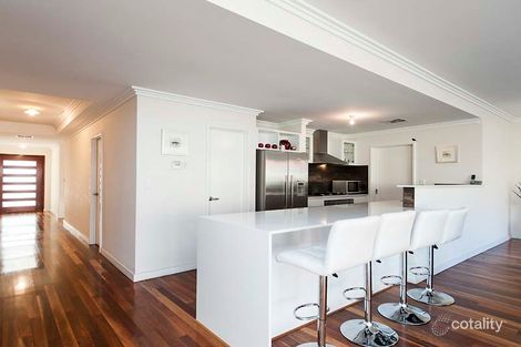 Property photo of 11 Amalfi Way Canning Vale WA 6155
