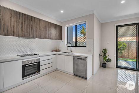 Property photo of 27/27 Sunflower Crescent Calamvale QLD 4116