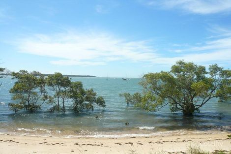 Property photo of 24 Kim Crescent Macleay Island QLD 4184