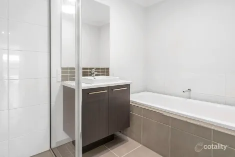 Property photo of 20 Falcata Avenue Werribee VIC 3030