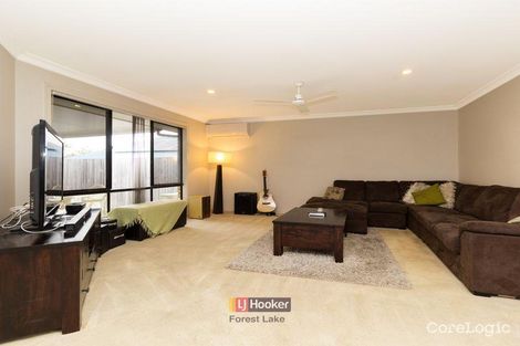 Property photo of 4 Piccadilly Place Forest Lake QLD 4078