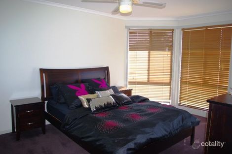 Property photo of 19 Karoonda Way Hampton Park VIC 3976