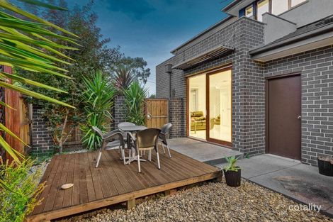 Property photo of 12 Grenfell Road Mount Waverley VIC 3149