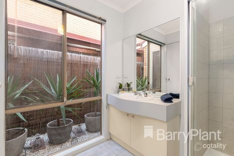 Property photo of 45 Brabham Drive Mill Park VIC 3082