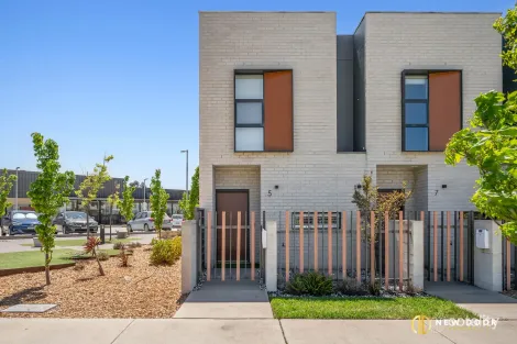 24/5 Pademelon St, Throsby, ACT 2914