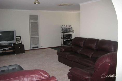 Property photo of 25 Perre Drive Craigmore SA 5114