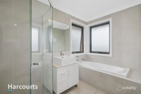 Property photo of 5 Logonia Crescent Mount Annan NSW 2567