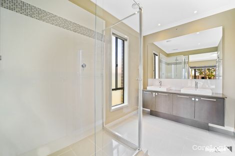 Property photo of 15 Domain Way Craigieburn VIC 3064