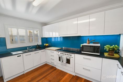 Property photo of 4/32 Kalinda Avenue Mooloolaba QLD 4557