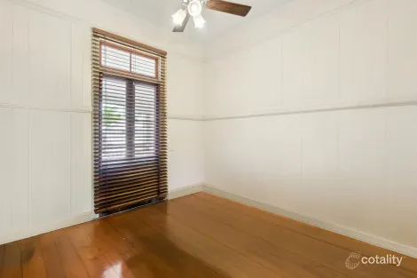 Property photo of 5 Kent Road Wooloowin QLD 4030