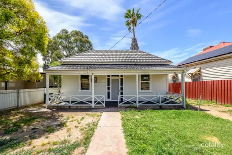 12 Hampton St, Northam, WA 6401