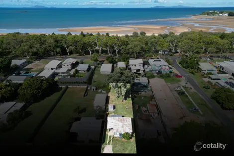 Property photo of 38 Waverley Bucasia QLD 4750