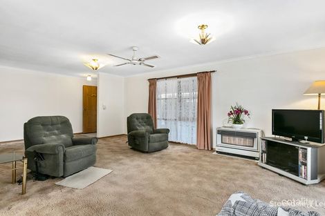 Property photo of 5 Dunstone Drive Rosebud VIC 3939