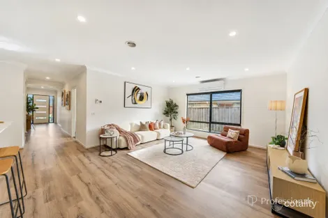 Property photo of 26 Jindalee Way Werribee VIC 3030