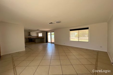Property photo of 55 Medlyn Street Parkes NSW 2870