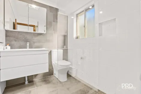 Property photo of 15 Begonia Court Glenmore Park NSW 2745