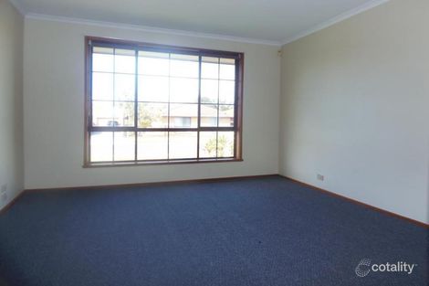 Property photo of 6 Palace Court Kings Park VIC 3021