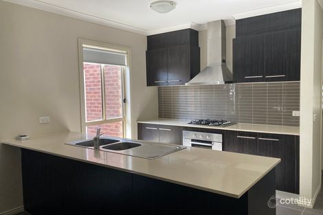 Property photo of 8 Carbine Avenue Tarneit VIC 3029