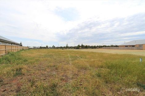 Property photo of 10 Castlemaine Drive Eynesbury VIC 3338