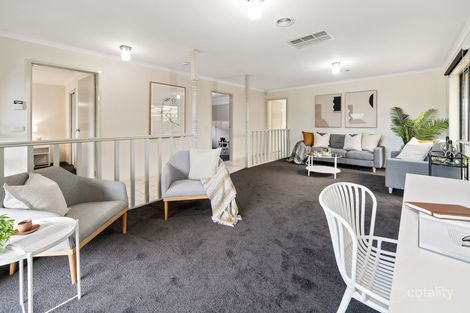 Property photo of 9 Conferta Court Cranbourne West VIC 3977