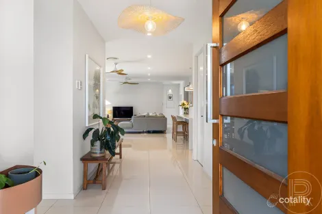 Property photo of 32 Kite Street Mountain Creek QLD 4557