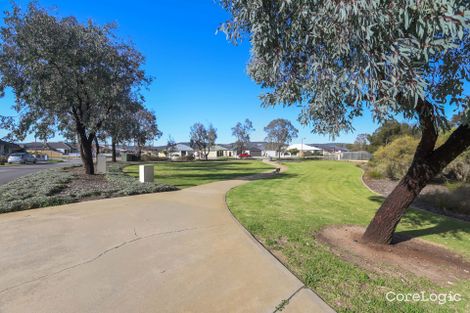 Property photo of 8 Bantry Drive Maddington WA 6109