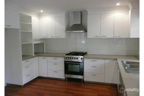 Property photo of 4 Hyde Street Fernmount NSW 2454