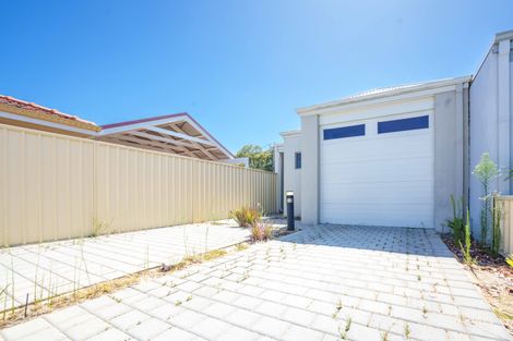 9/1 Gladstone Rd, Armadale, WA 6112