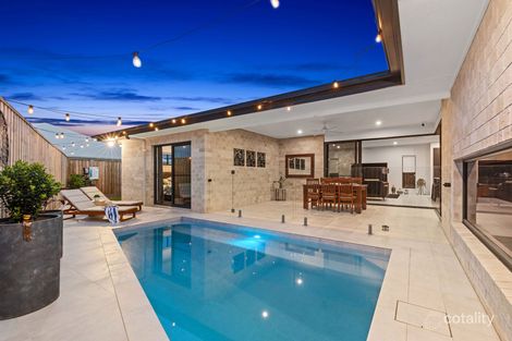 10 Bruny St, Banya, QLD 4551
