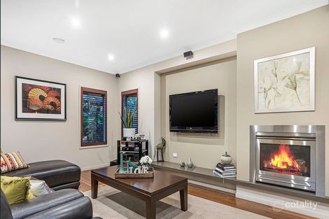 Property photo of 9 Empire Drive Mooroolbark VIC 3138