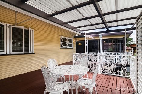 Property photo of 11 Dante Drive Seven Hills QLD 4170