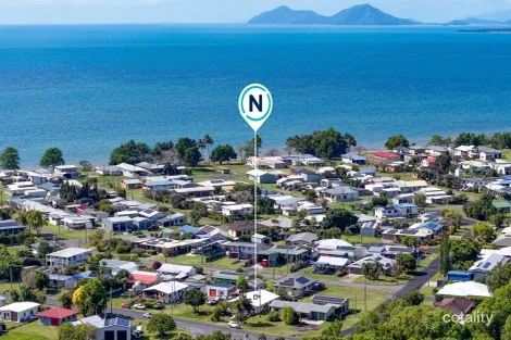 31 Hawthorne Dr, Kurrimine Beach, QLD 4871