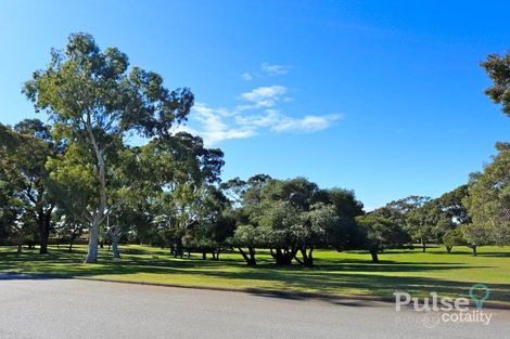 Property photo of 5 Gemmell Place Bull Creek WA 6149