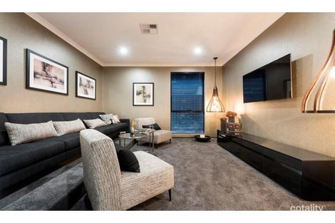 Property photo of 5 Turquoise Chase Dayton WA 6055